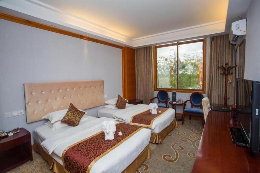 Dork Jumpa Hotel Vientiane Exterior photo